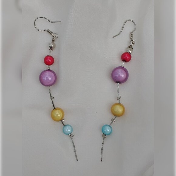 Stunning  red, purple, yellow, and light blue Glass Pearl Drop Earrings Dangle - Picture 2 of 4